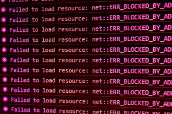 Lignes de codes sur un écran
