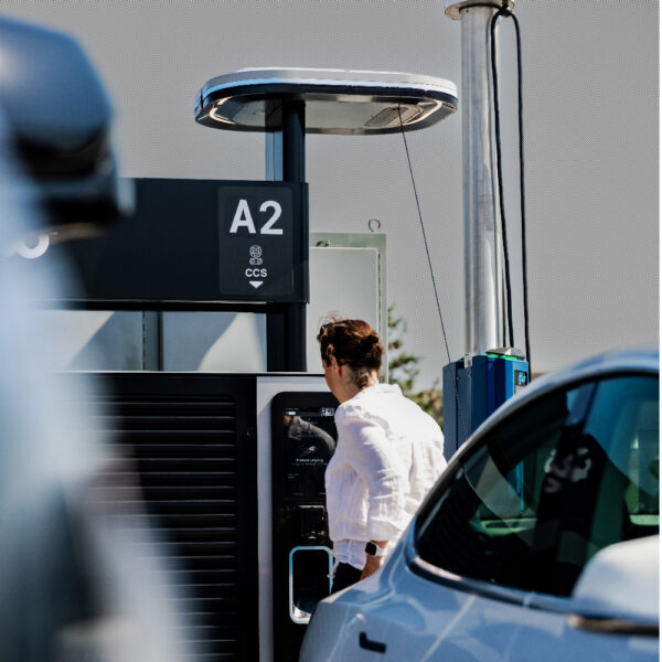 Borne de recharge pour voiture électrique